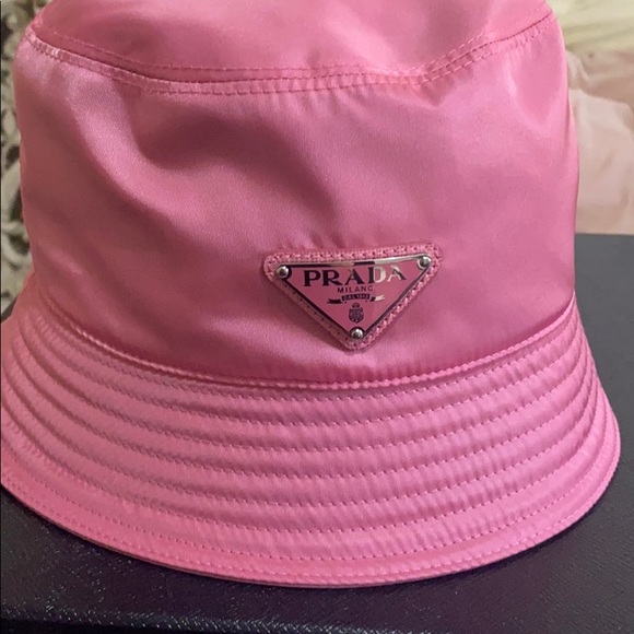 prada bucket hat pink